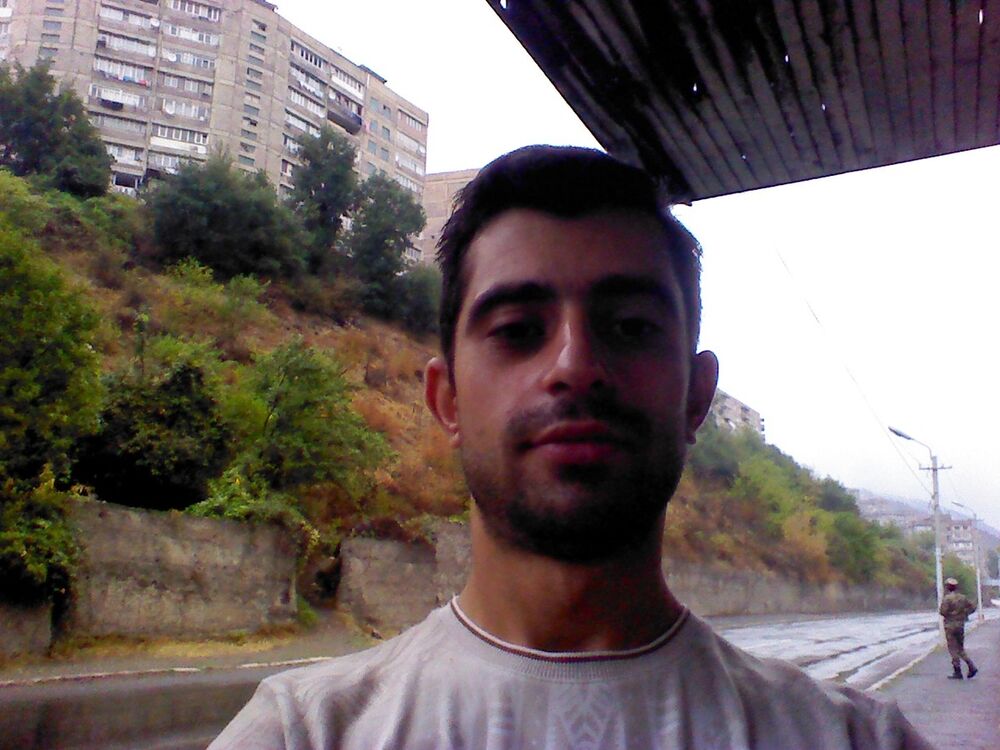  ,   Suren, 37 ,   ,   , c 