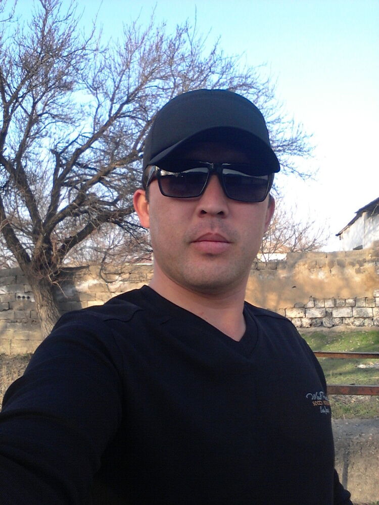  ,   Abubakir, 39 ,  