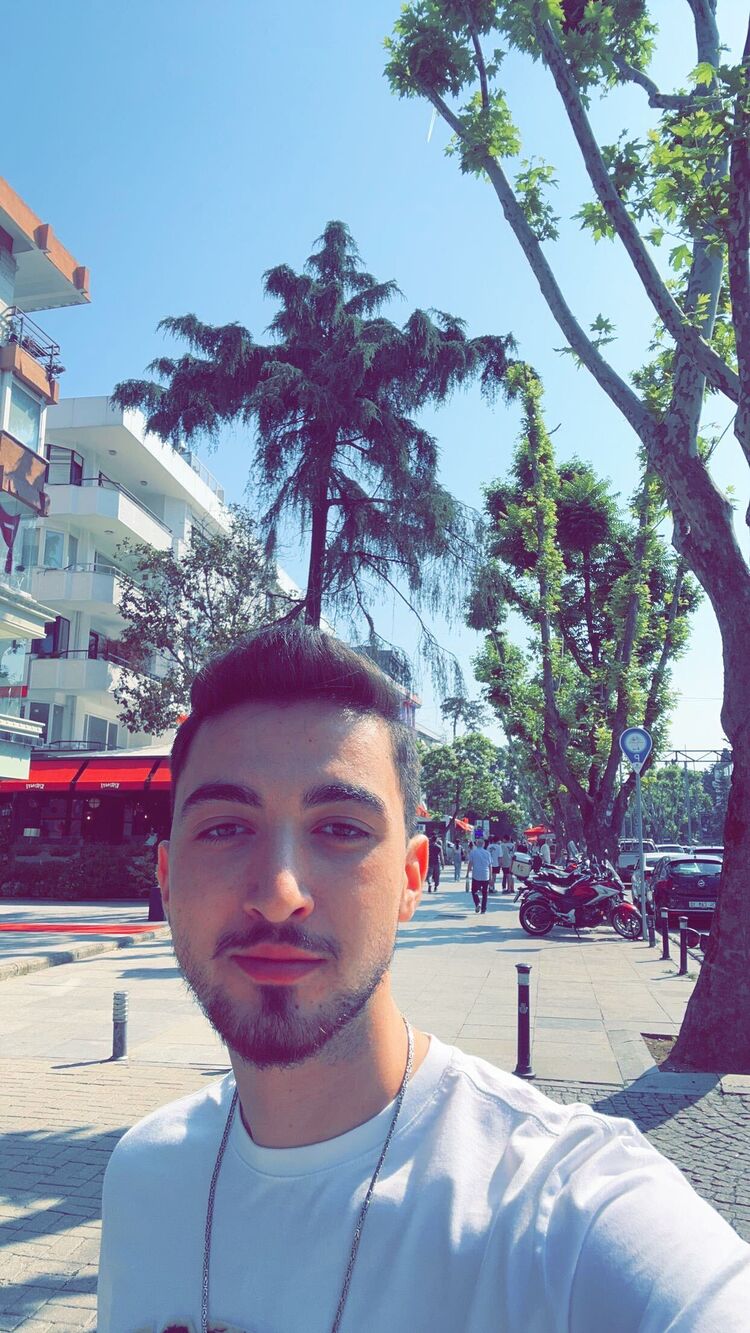  ,   Berkay, 24 ,   ,   