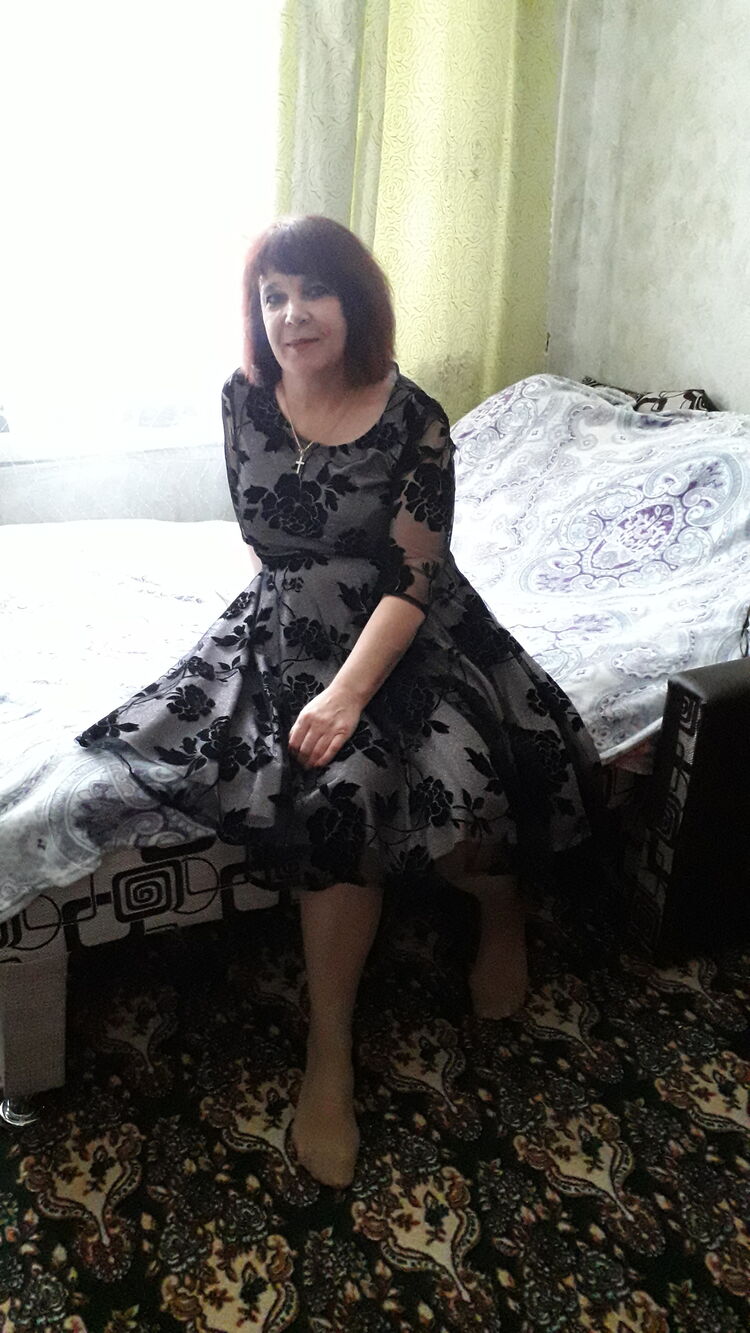  37752014  Raisa, 56 ,    