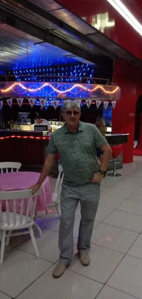  53416654  Boris, 70 ,    