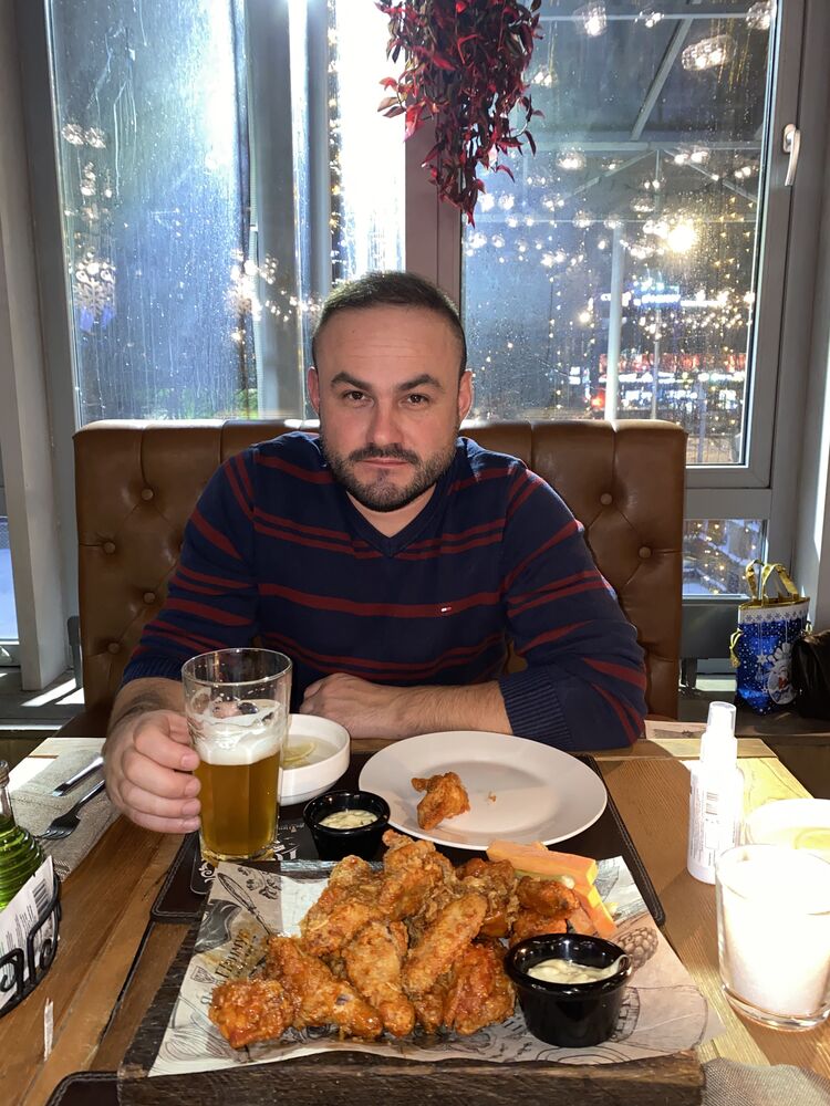  Azor,   Michael, 39 ,   ,   , c 