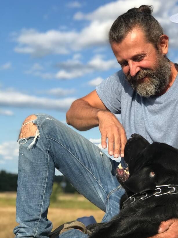  37306834  , 43 ,    -