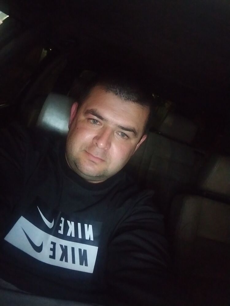  ,   Oleg, 34 ,   ,   , c , 