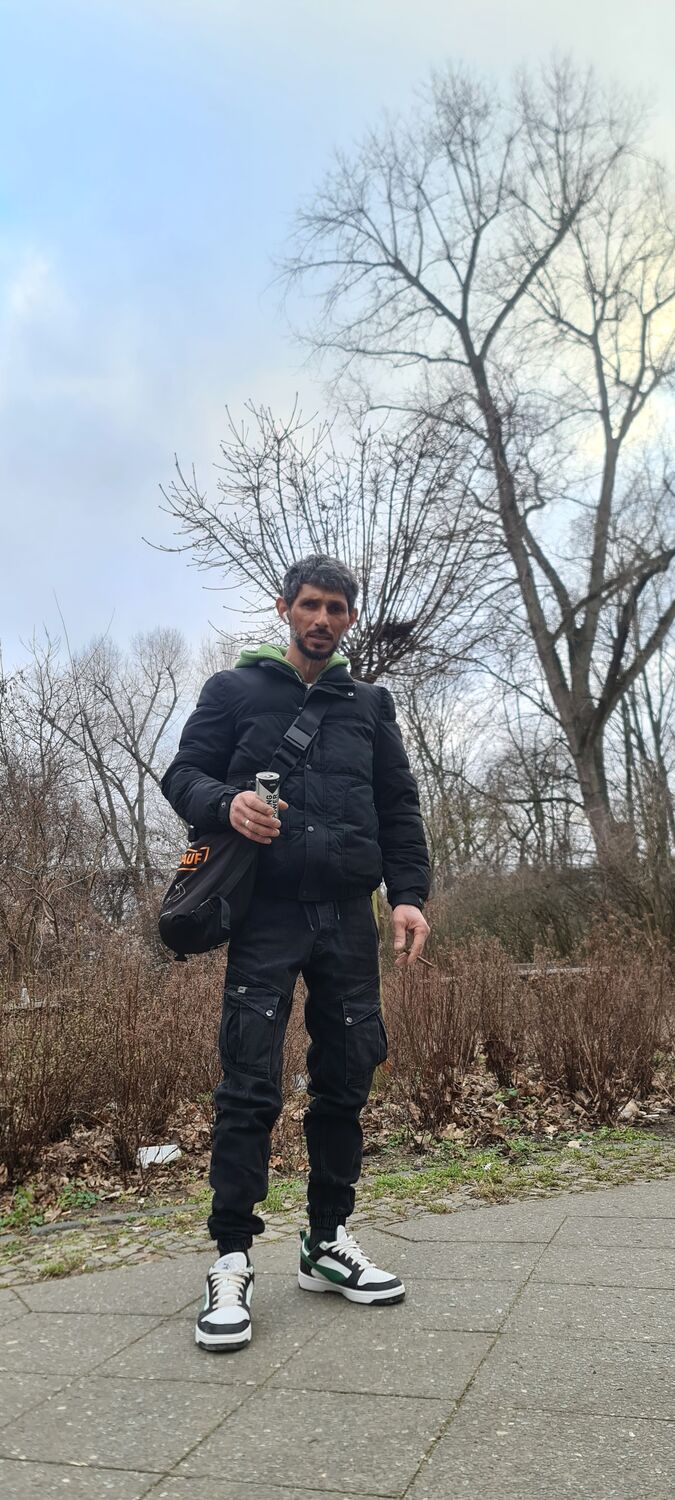  ,   K, 37 ,   ,   