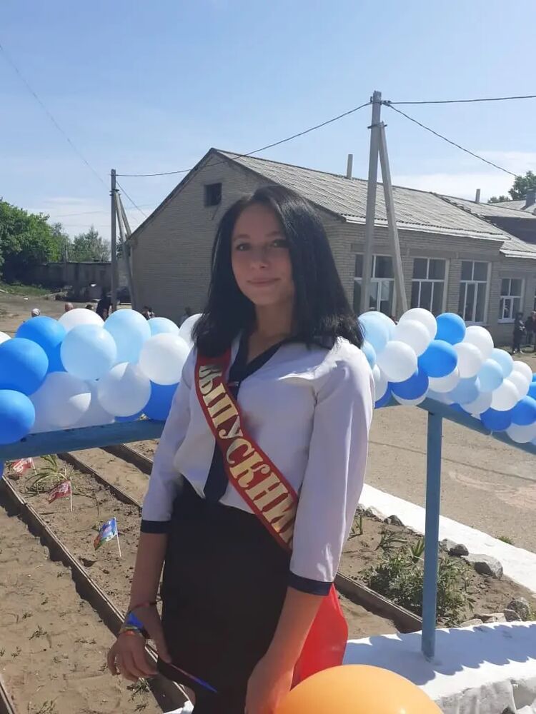  44720834  , 21 ,    