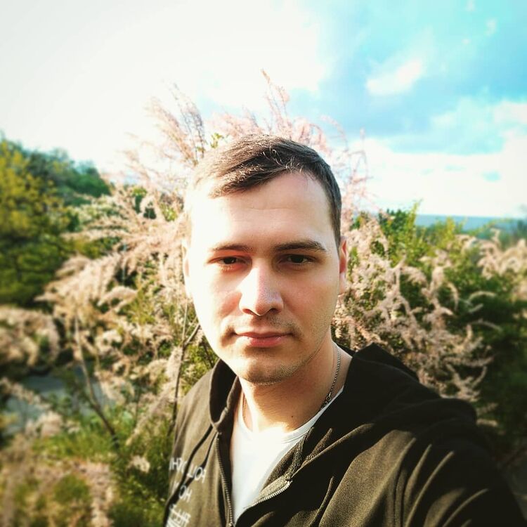  16612304  Albert, 33 ,    