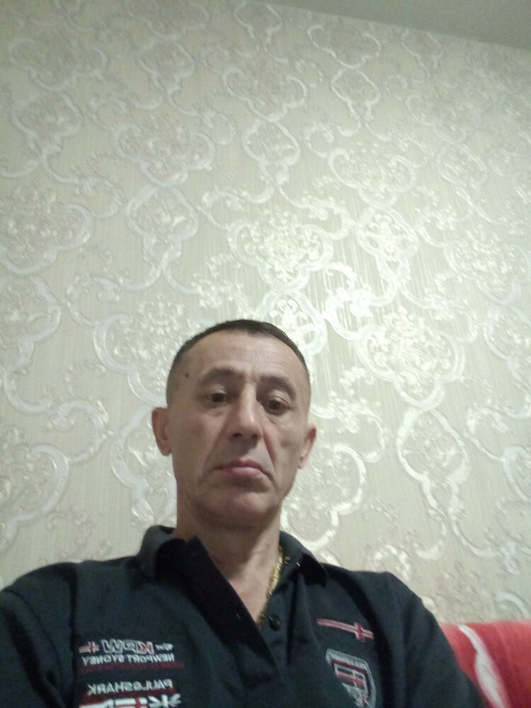  36794244  , 52 ,    