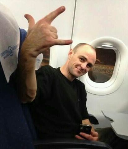  7940774  Viktor, 39 ,    