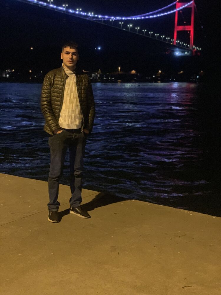  33393724  Kaldmasak, 27 ,    