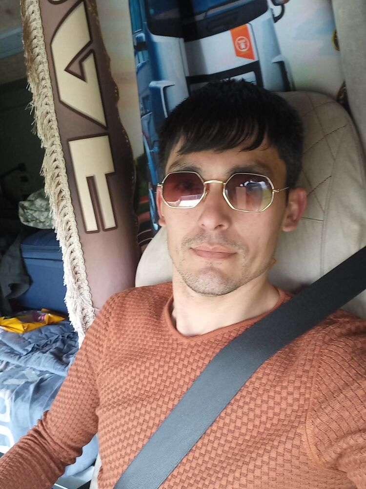  -,   , 33 ,   ,   