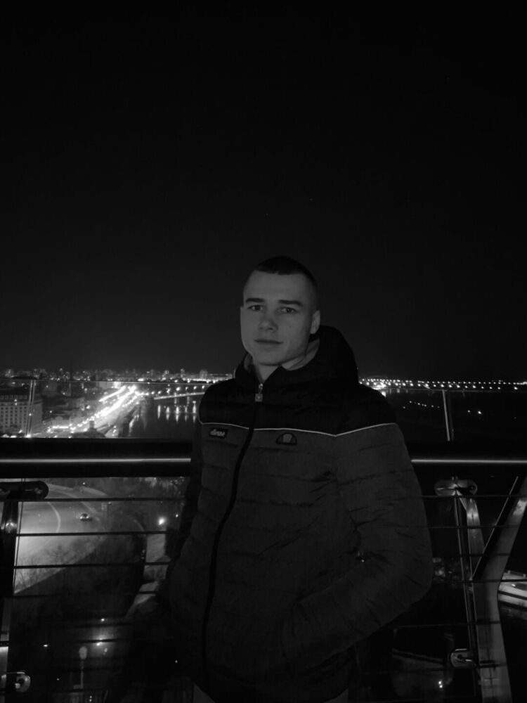  ,   Sergiy, 22 ,   ,   