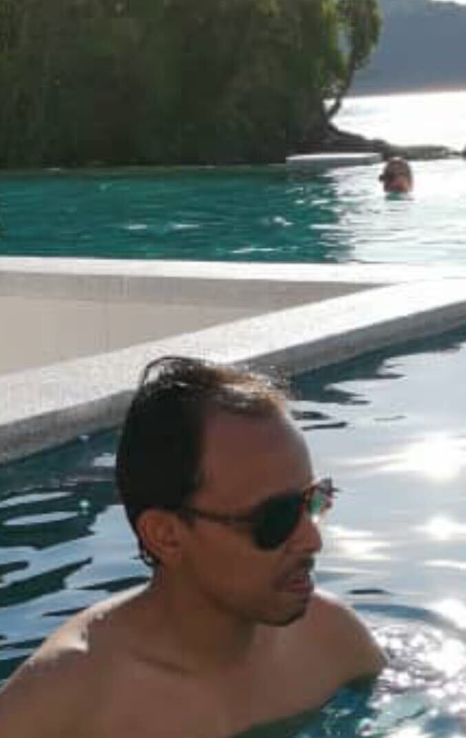  -,   Fez, 42 ,   ,   , c 