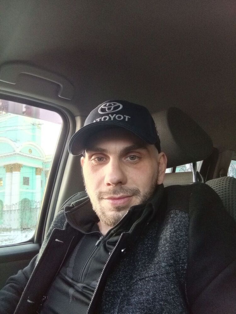  49724614  , 33 ,    