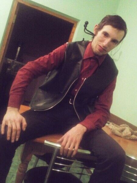  9257774  Andriy, 32 ,    