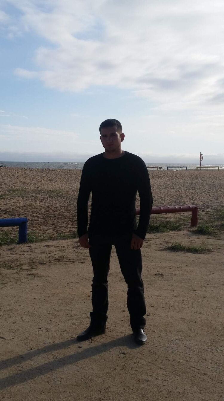 40452934  , 34 ,     