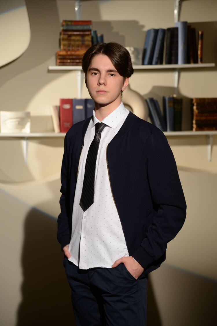  33500304  , 22 ,    -