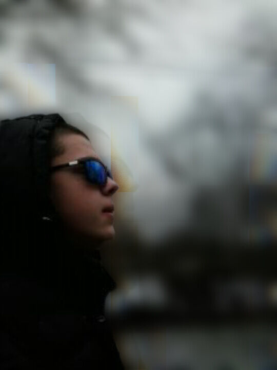  30201994  Maksim, 28 ,    