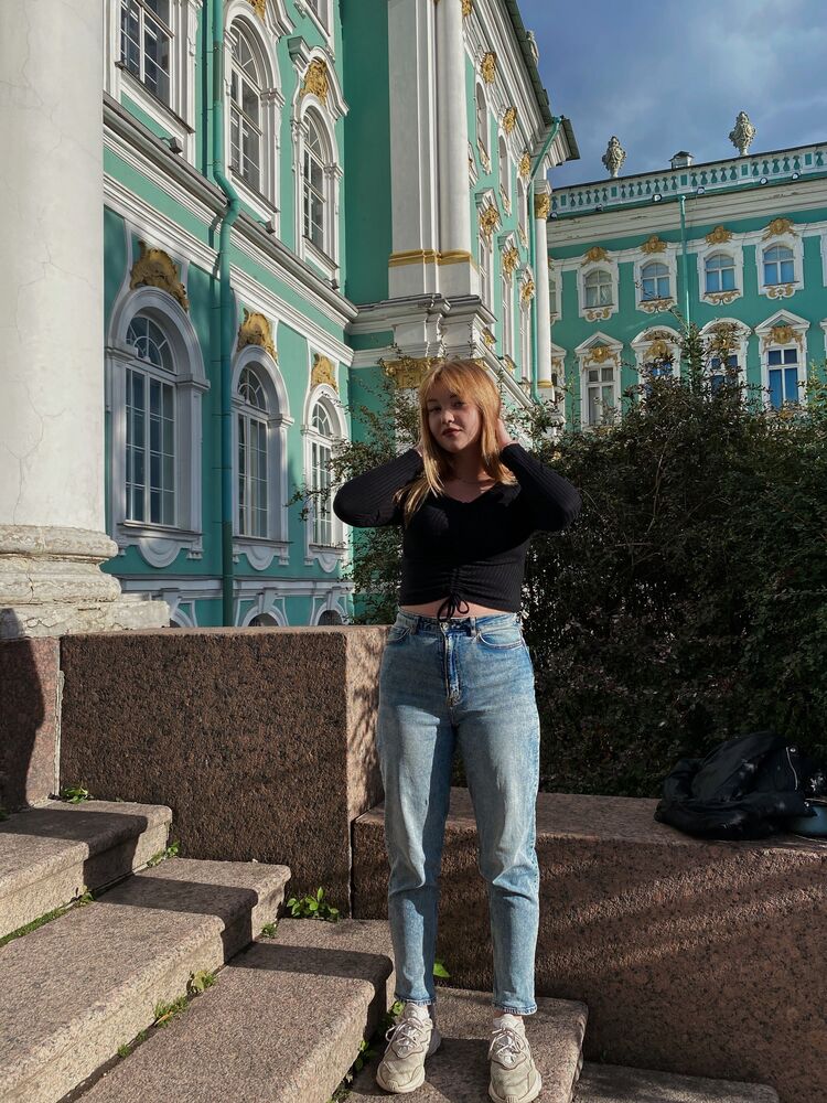  31511024  , 21 ,    -