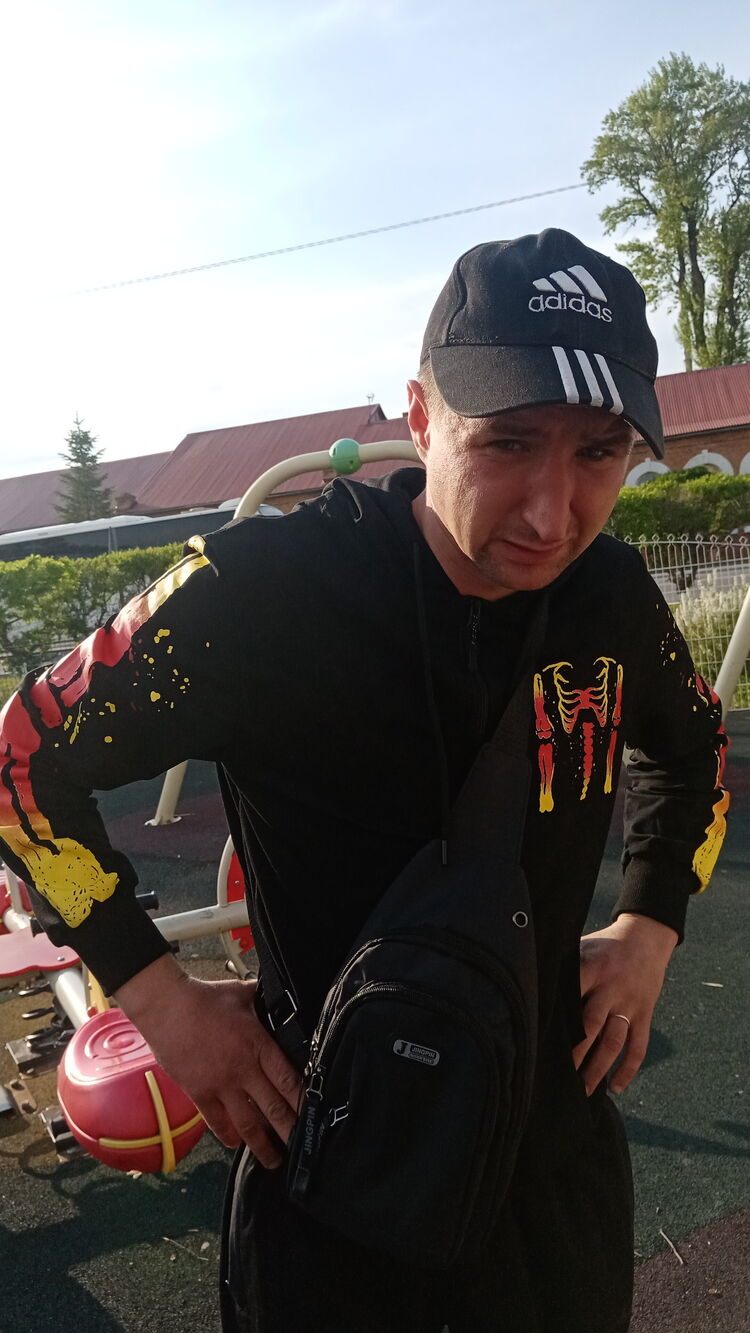  26869794  , 37 ,    -