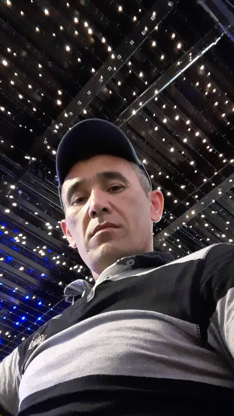  38540884  Akbar, 41 ,    