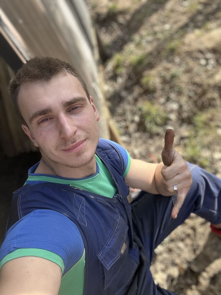  33840444  , 23 ,    