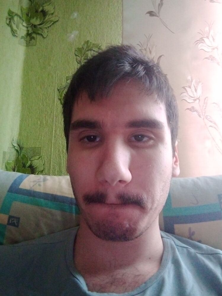  32703174  , 23 ,    