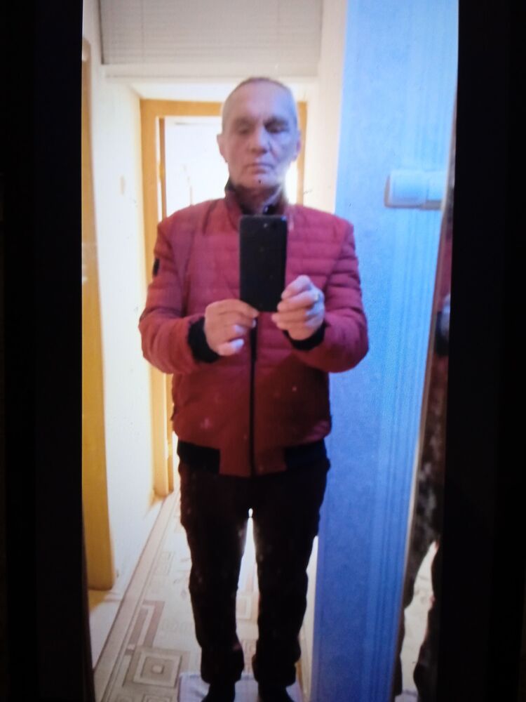  28870744  , 70 ,     
