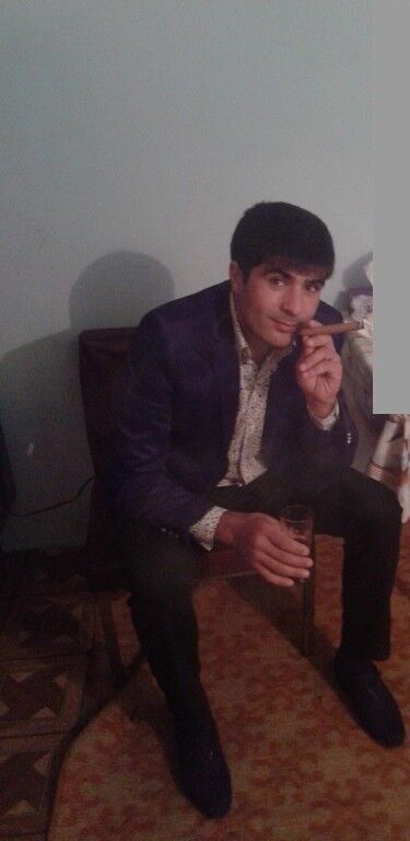  ,   Armen, 34 ,   ,   , c 
