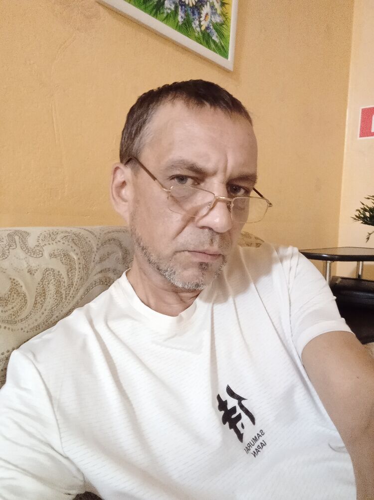  47047624  , 48 ,    