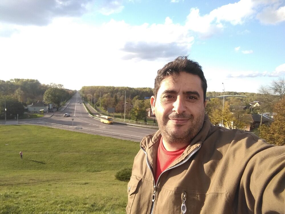  ,   Rami, 41 ,     , c 