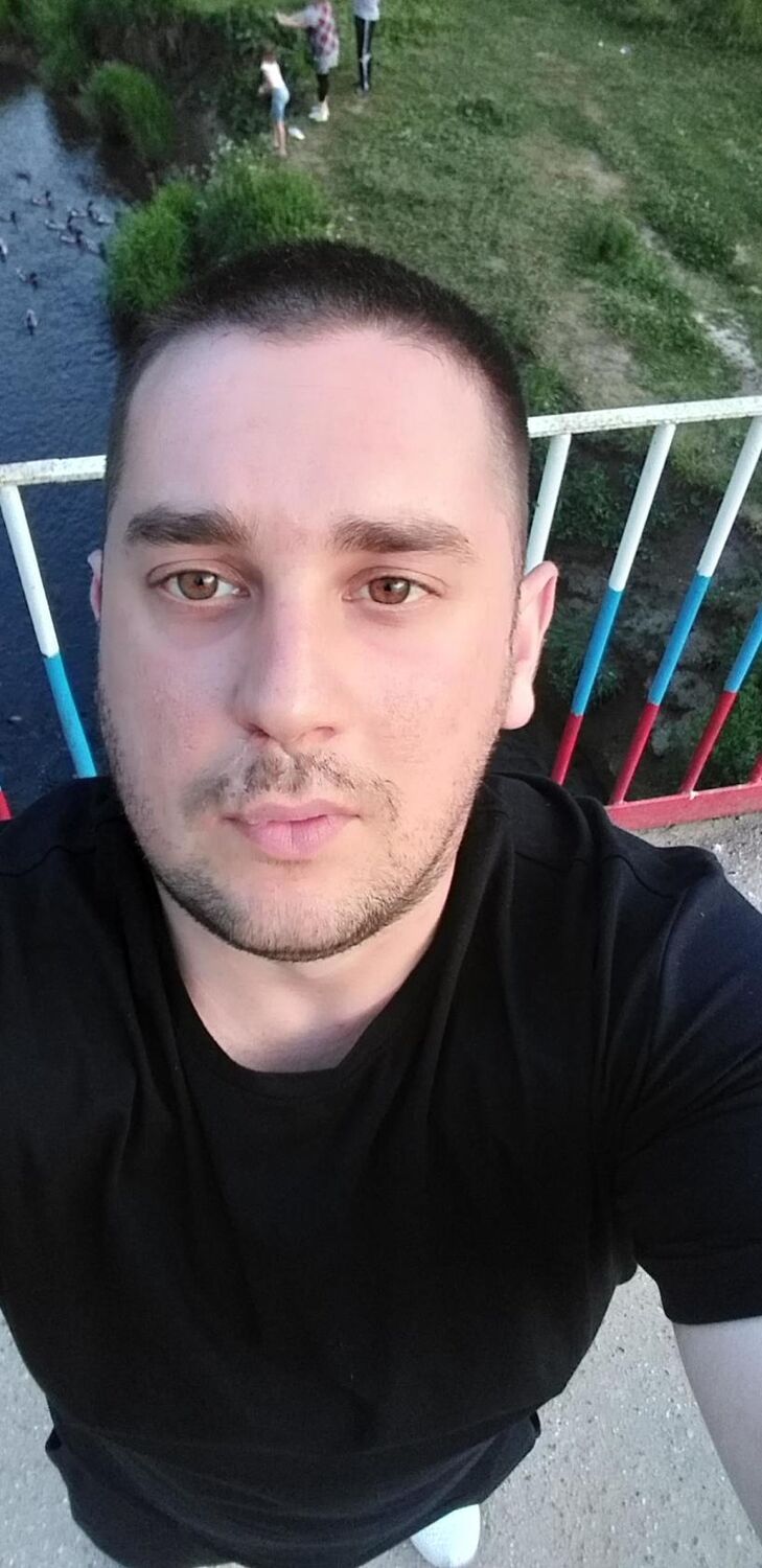  26847314  , 33 ,    