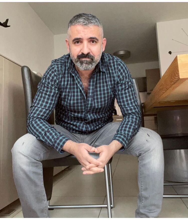  32232164  Erkan, 55 ,    Bell