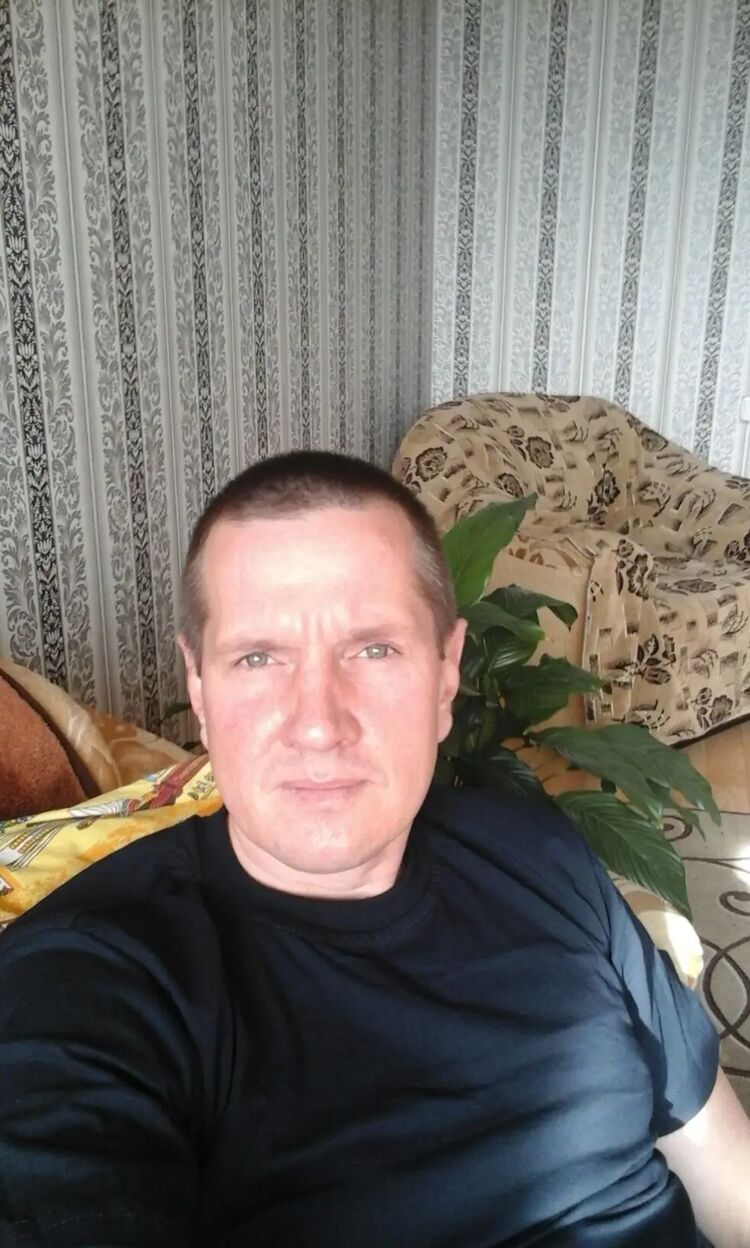  35392454  Sergey, 47 ,    
