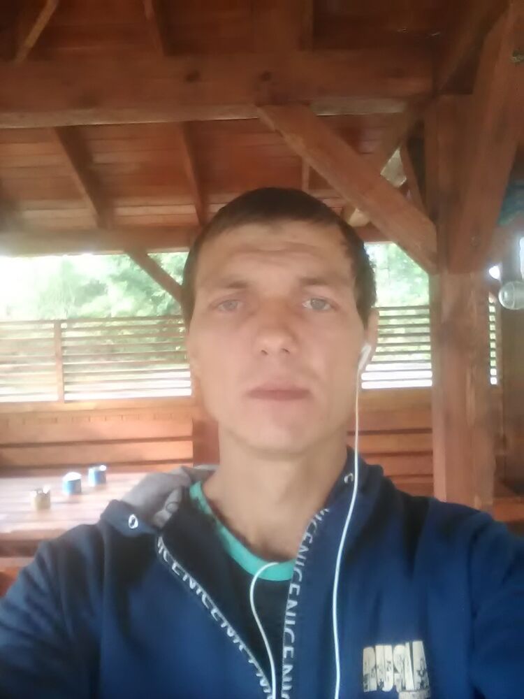  ,   Costea, 38 ,   