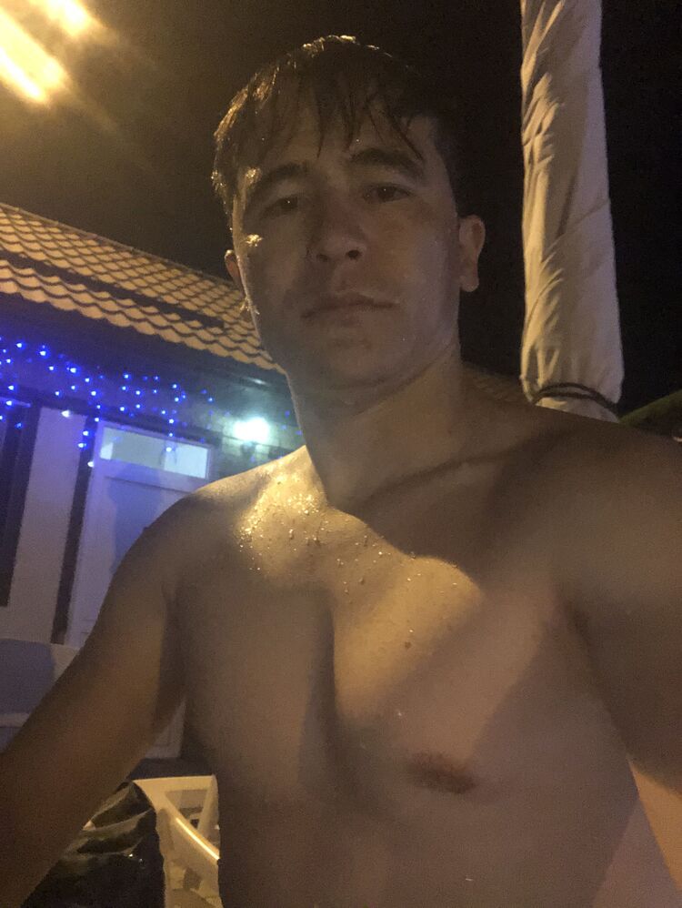  37575734  , 28 ,    