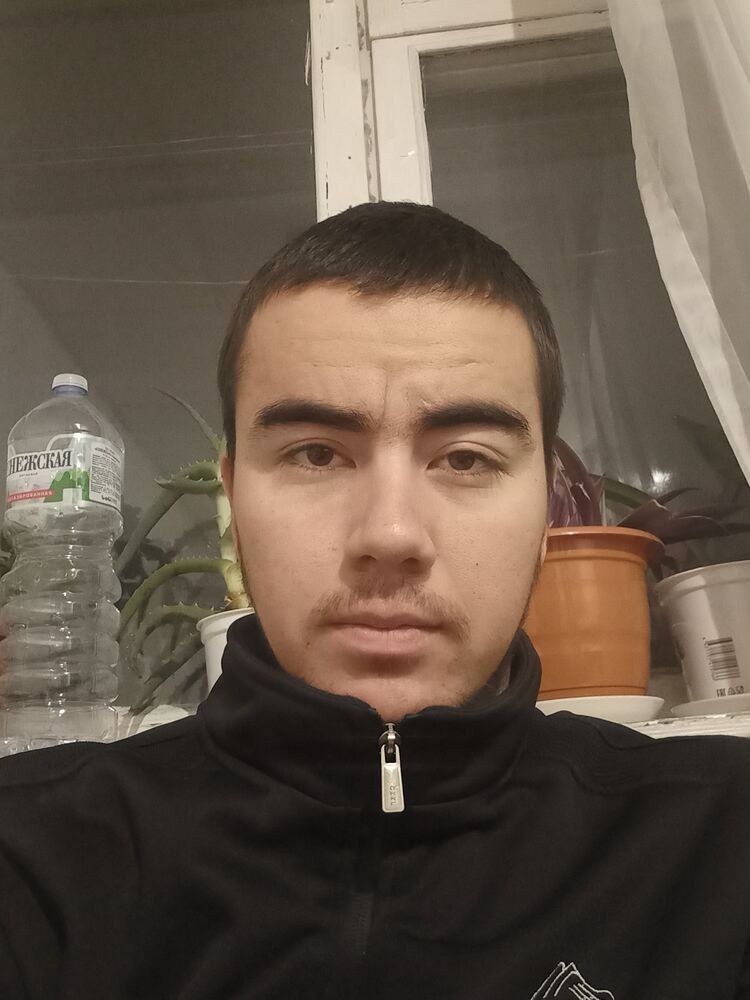  39677834  , 22 ,    