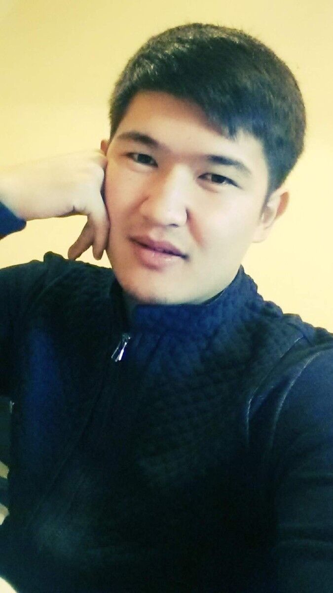  7416614  Jom, 32 ,    