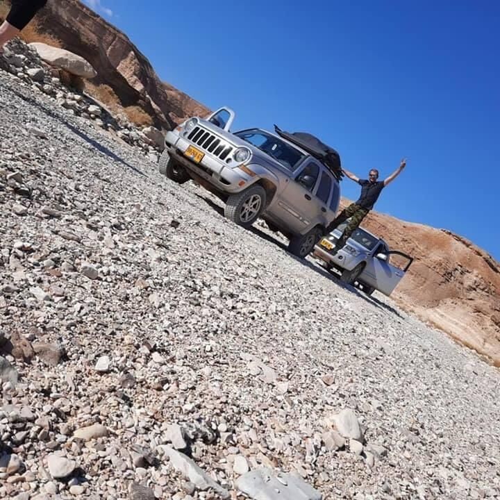 33888294  , 38 ,    