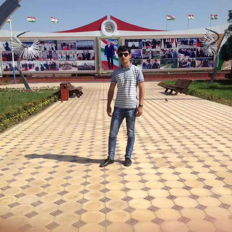  ,   Ikrom, 32 ,   ,   