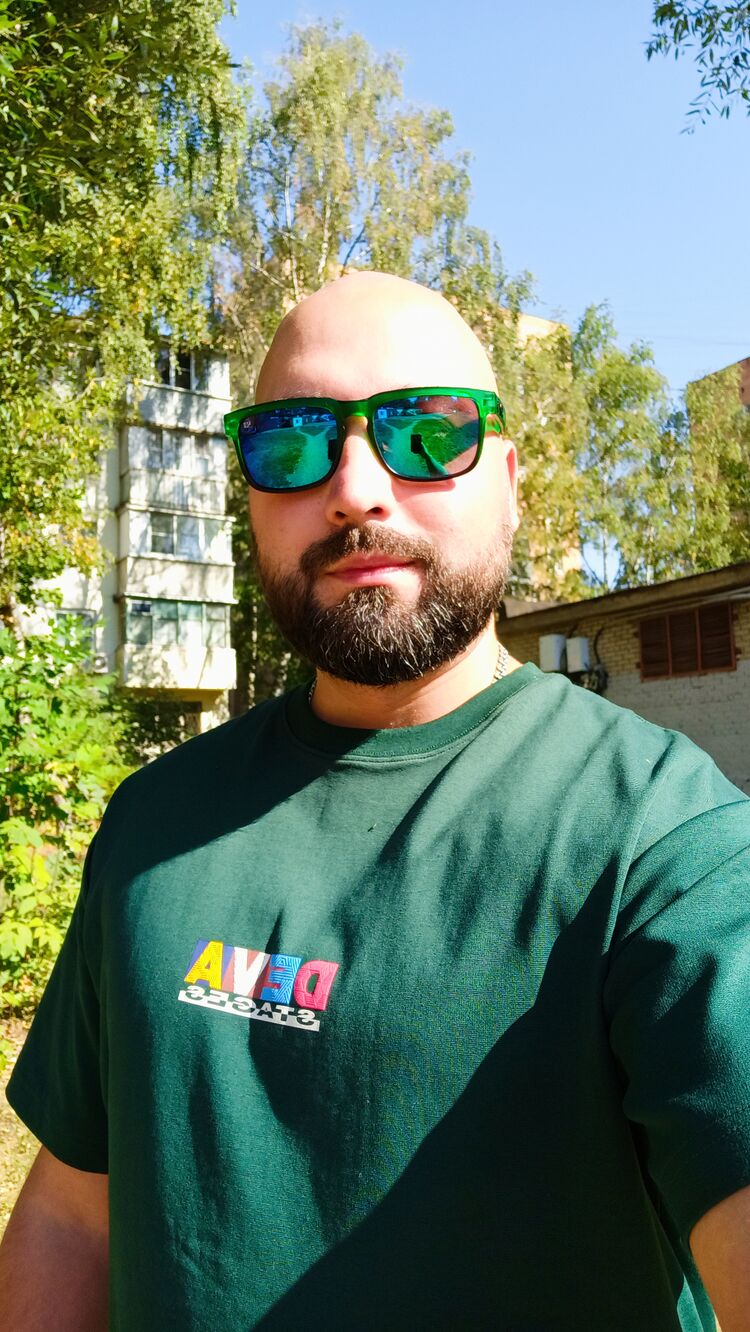  46334974  Konstantin, 36 ,    