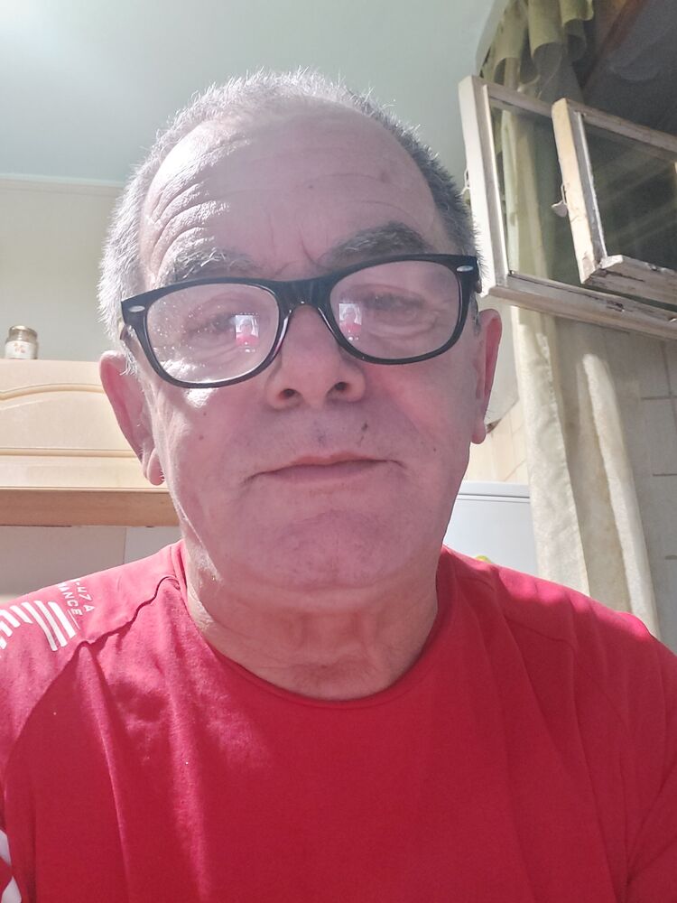  52823104  , 63 ,    