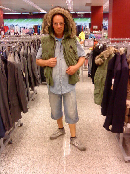  Villar del Arzobispo,   Sergio, 63 ,   ,   