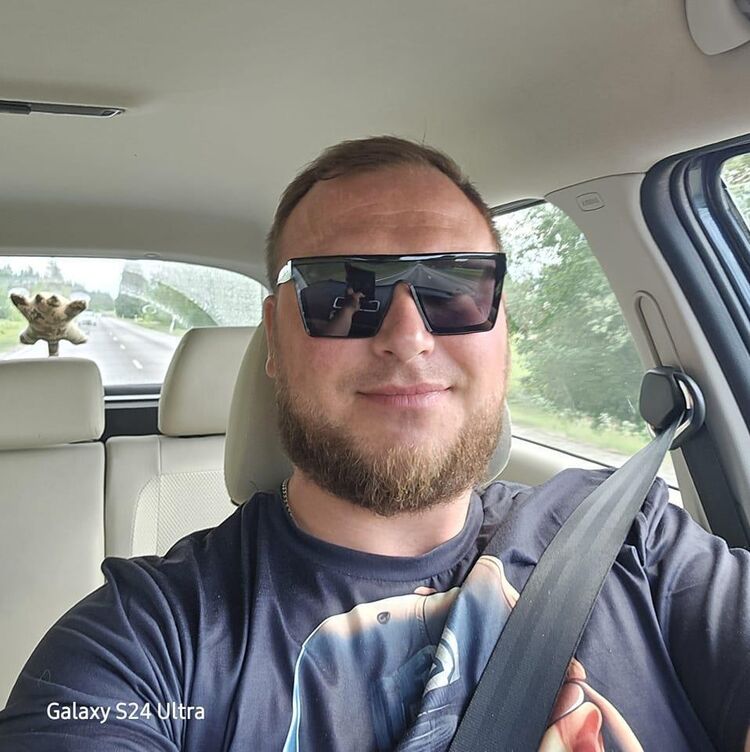  48145164  Steven, 56 ,    Ar Ram