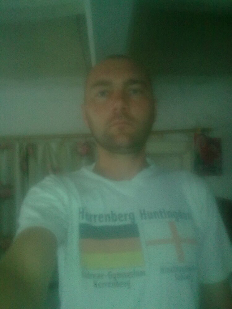  8827134  , 42 ,    