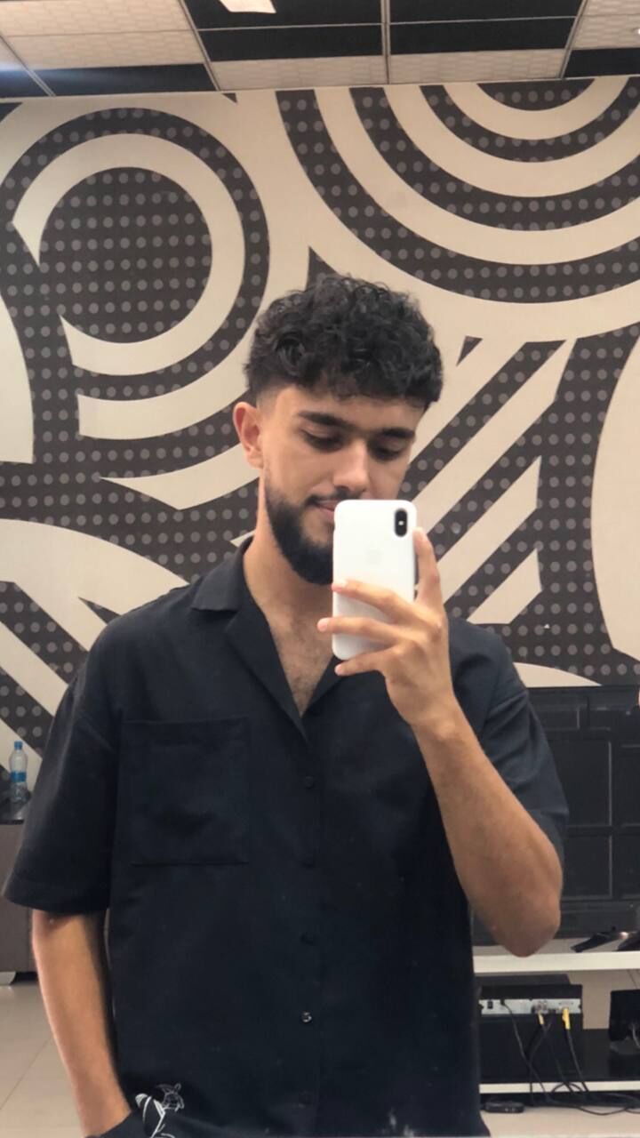  45084354  , 24 ,    