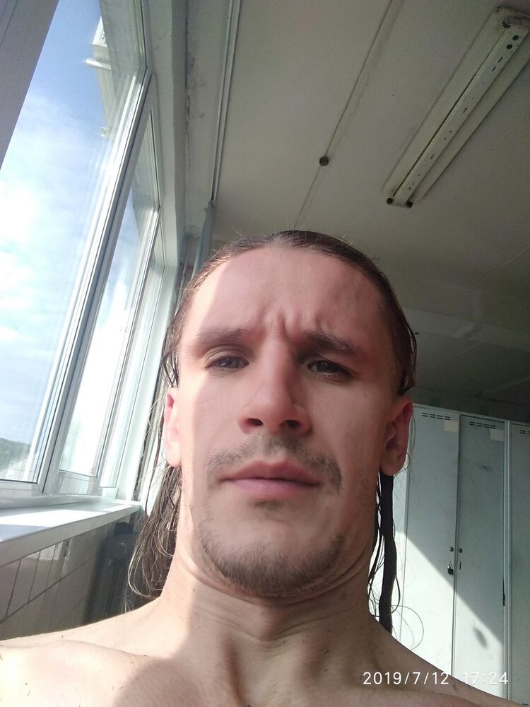  ,   Pavel, 38 ,     , c 