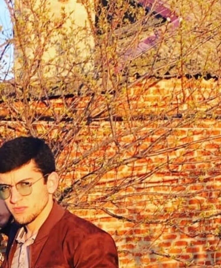  ,   Idibek, 25 ,   ,   
