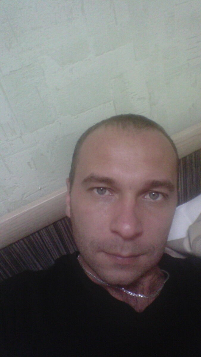  ,   Konstantin, 40 ,   