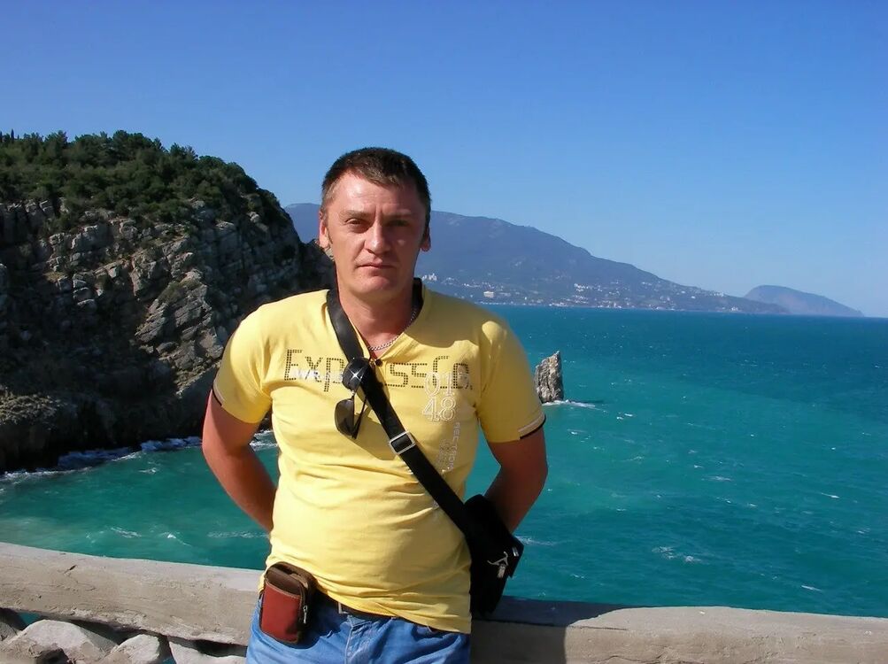  27946174  Andrey, 37 ,    